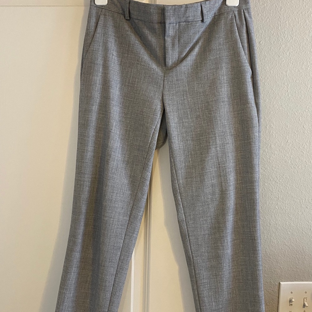 Like New dress slack capri’s!